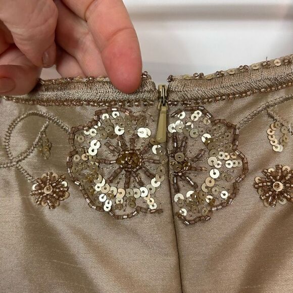 Cachet Mini Dress Women's Size 12 Beige Beaded Embroidered Shantung - Picture 4 of 16